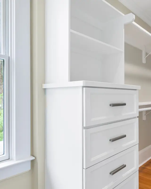 White built-in dresser with drawers
